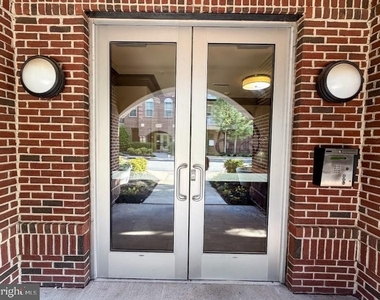 13723 Neil Armstrong Avenue - Photo Thumbnail 1