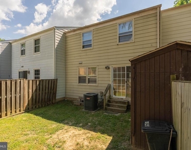3048 Silent Valley Drive - Photo Thumbnail 31