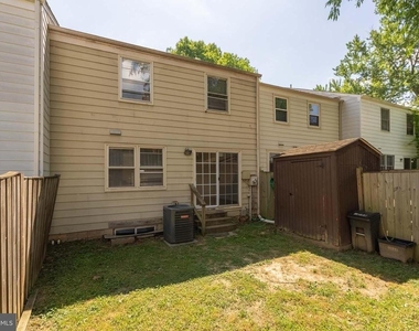 3048 Silent Valley Drive - Photo Thumbnail 33
