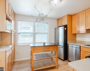 3048 Silent Valley Drive - Photo Thumbnail 13