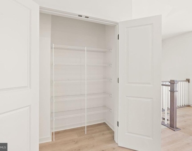 6230 Folly Lane - Photo Thumbnail 20