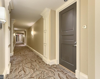 8220 Crestwood Heights Drive - Photo Thumbnail 8