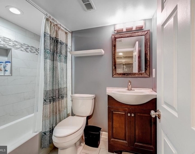715 N George Mason Drive - Photo Thumbnail 23