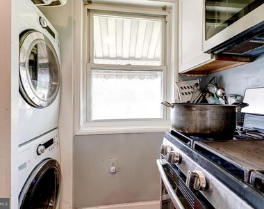 715 N George Mason Drive - Photo Thumbnail 8