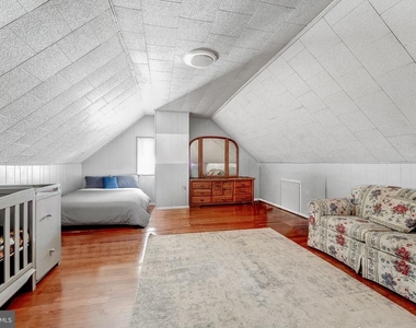 715 N George Mason Drive - Photo Thumbnail 15