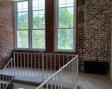 47 Baltimore Street - Photo Thumbnail 5