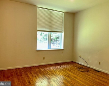 47 Baltimore Street - Photo Thumbnail 3