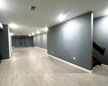 1306 N Carlisle Street - Photo Thumbnail 13