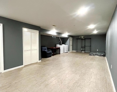 1306 N Carlisle Street - Photo Thumbnail 16