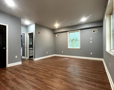 1306 N Carlisle Street - Photo Thumbnail 10