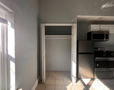 1304 S 9th Street - Photo Thumbnail 5