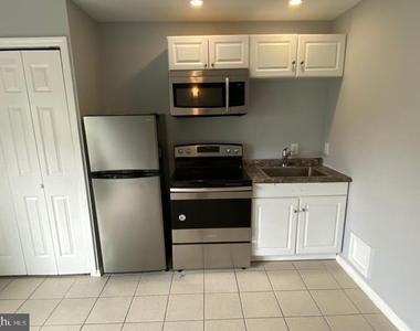 1304 S 9th Street - Photo Thumbnail 2