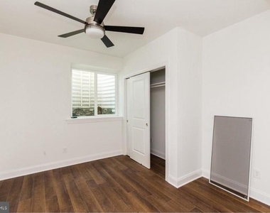 4215 Manayunk Avenue - Photo Thumbnail 7