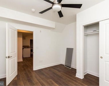 4215 Manayunk Avenue - Photo Thumbnail 6