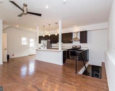 4215 Manayunk Avenue - Photo Thumbnail 4