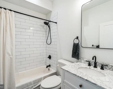 709 N 19th Street - Photo Thumbnail 12