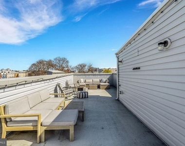 709 N 19th Street - Photo Thumbnail 24