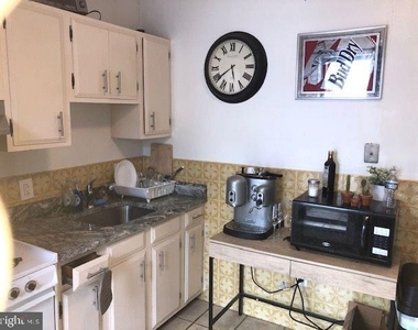 1814 Callowhill Street - Photo Thumbnail 6