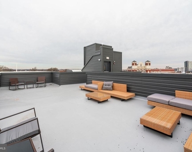 901 Leland - Photo Thumbnail 2