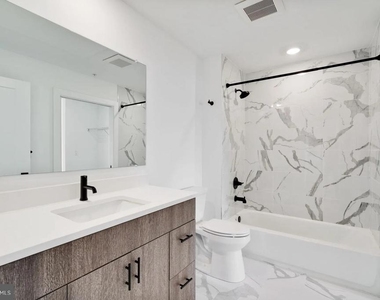 901 Leland - Photo Thumbnail 19