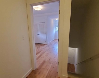 224 Church Street - Photo Thumbnail 6