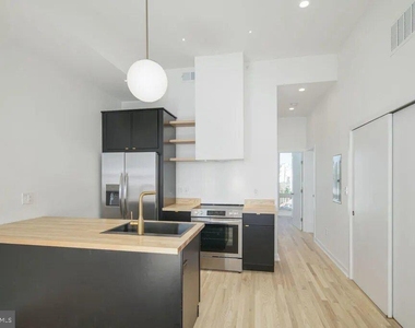 2331 Frankford Avenue - Photo Thumbnail 1