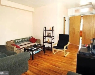 4373 Main Street - Photo Thumbnail 5