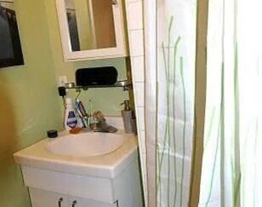 4373 Main Street - Photo Thumbnail 11