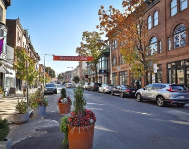 4373 Main Street - Photo Thumbnail 14