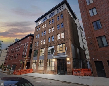208 Vine Street - Photo Thumbnail 15