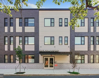 507 S 8th Street - Photo Thumbnail 6