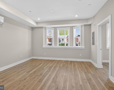 5230 Walnut Street - Photo Thumbnail 4