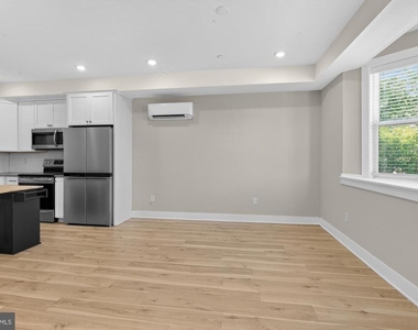 5230 Walnut Street - Photo Thumbnail 7