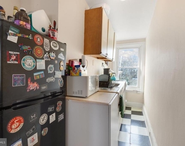 1804 Fairmount Avenue - Photo Thumbnail 5