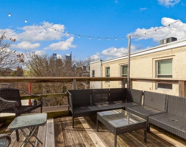 1804 Fairmount Avenue - Photo Thumbnail 9