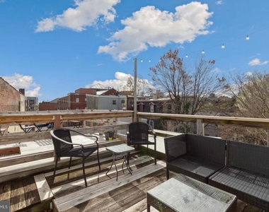 1804 Fairmount Avenue - Photo Thumbnail 10