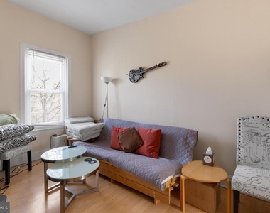1804 Fairmount Avenue - Photo Thumbnail 1