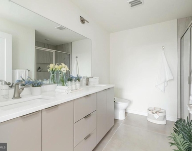 2709 Cecil B Moore Avenue - Photo Thumbnail 15