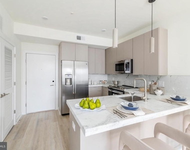 2709 Cecil B Moore Avenue - Photo Thumbnail 3