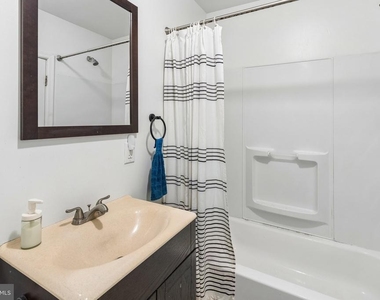 3101 Haverford Avenue - Photo Thumbnail 9