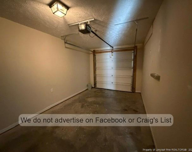 3058 Candlelight Drive - Photo Thumbnail 3