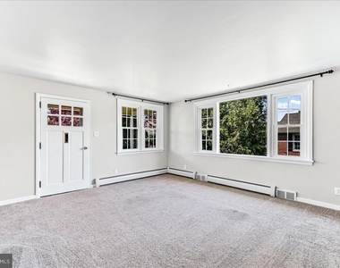 2653 Brierwood Road - Photo Thumbnail 2