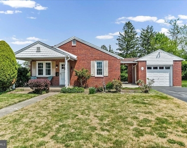 2653 Brierwood Road - Photo Thumbnail 33