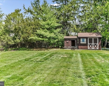 2653 Brierwood Road - Photo Thumbnail 27