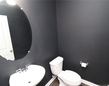 755 Amarra Drive - Photo Thumbnail 6
