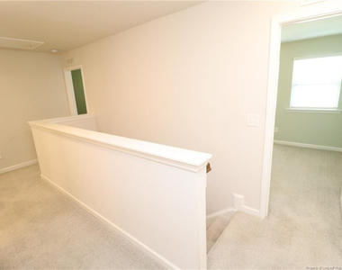 755 Amarra Drive - Photo Thumbnail 21