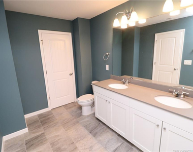 755 Amarra Drive - Photo Thumbnail 31