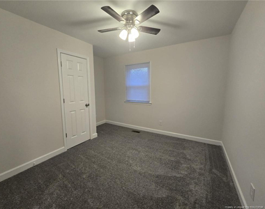 1443 Larkhall Drive - Photo Thumbnail 11