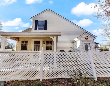 43 Hawthorne Road N - Photo Thumbnail 1