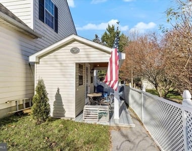 43 Hawthorne Road N - Photo Thumbnail 25